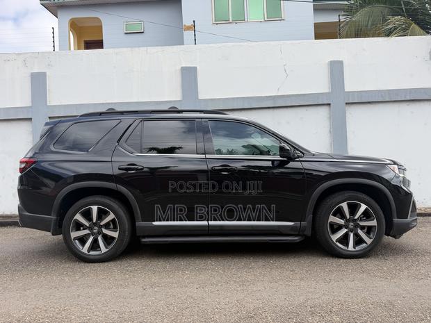 Honda Pilot Touring AWD 2024 Black