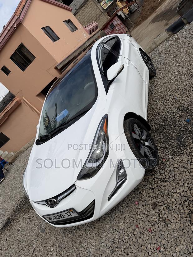 Hyundai Elantra 2013 White