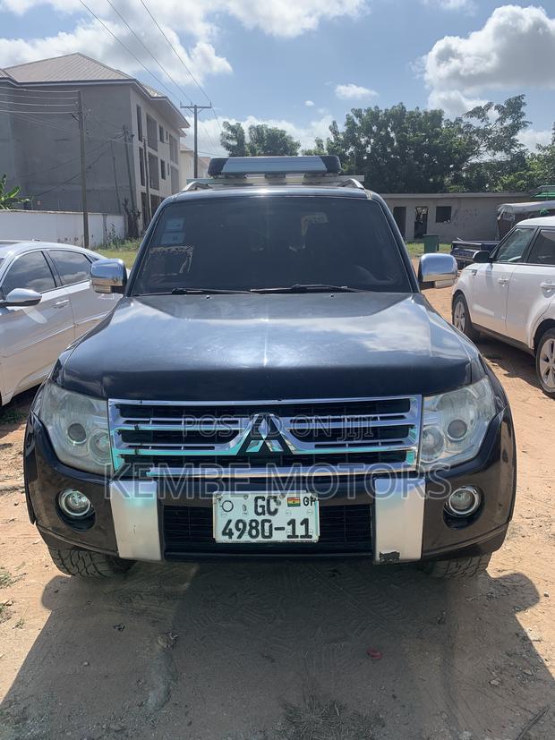Mitsubishi Pajero 2010 Black