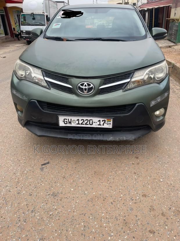 Toyota RAV4 2015 Green