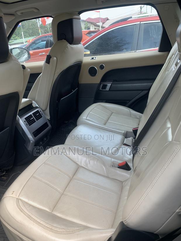 Land Rover Range Rover Sport HSE 2019 Silver