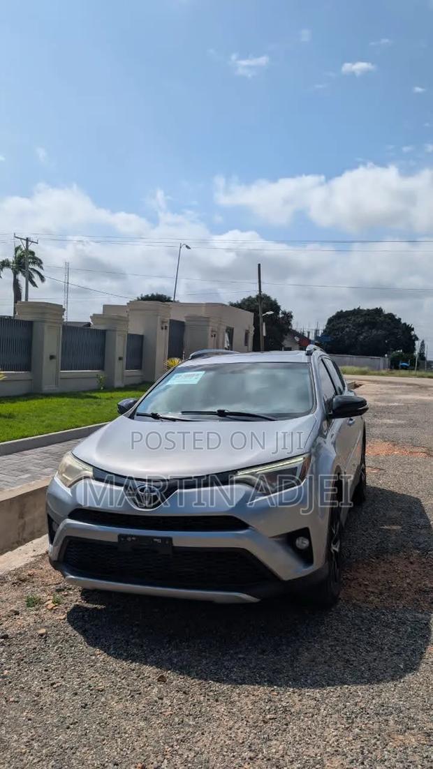 Toyota RAV4 2016 Silver