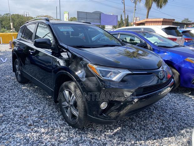 Toyota RAV4 2018 Black