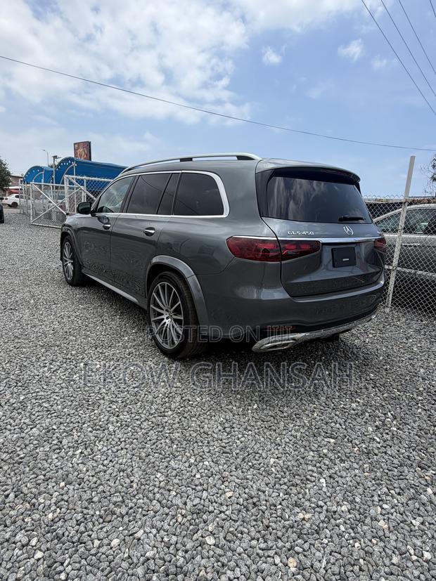 Mercedes-Benz GLS-Class 2025 Gray