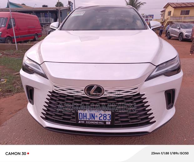 Lexus RX 2025 White