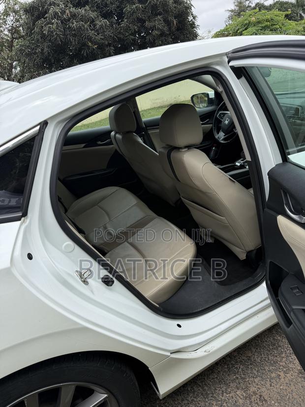 Honda Civic EX-L Sedan 2019 White