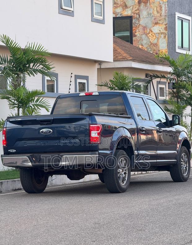 Ford F-150 2019 Blue