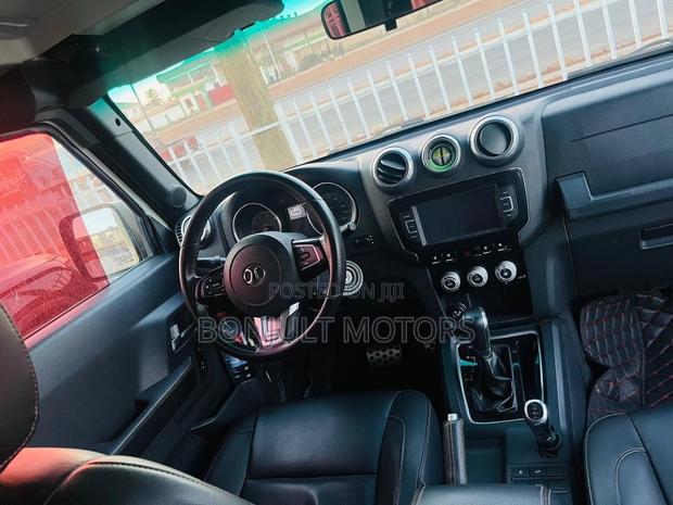 BAIC X424 2018 White