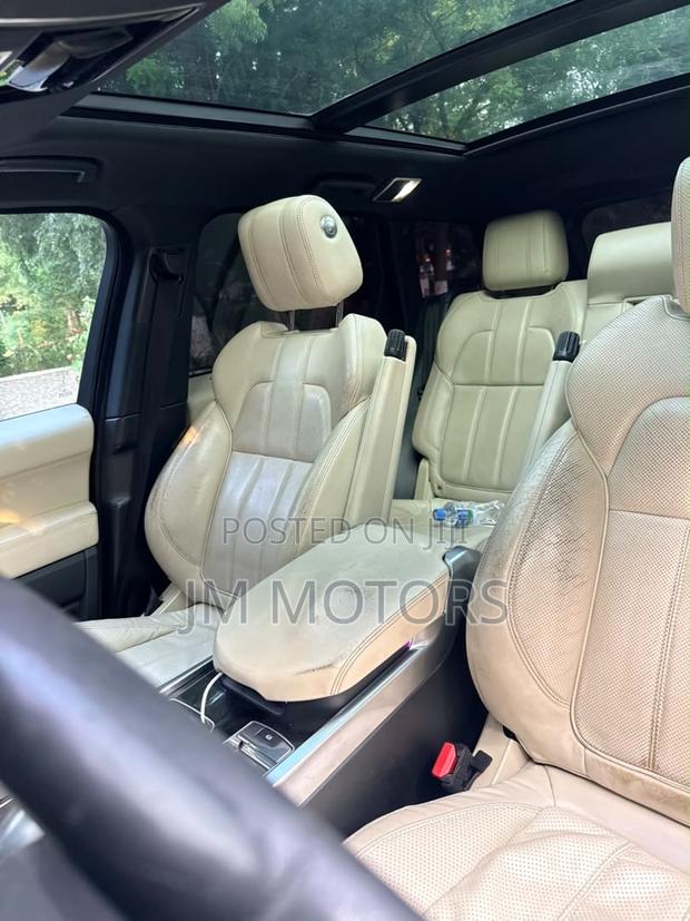 Land Rover Range Rover 3.0L Supercharged HSE 2016 Black