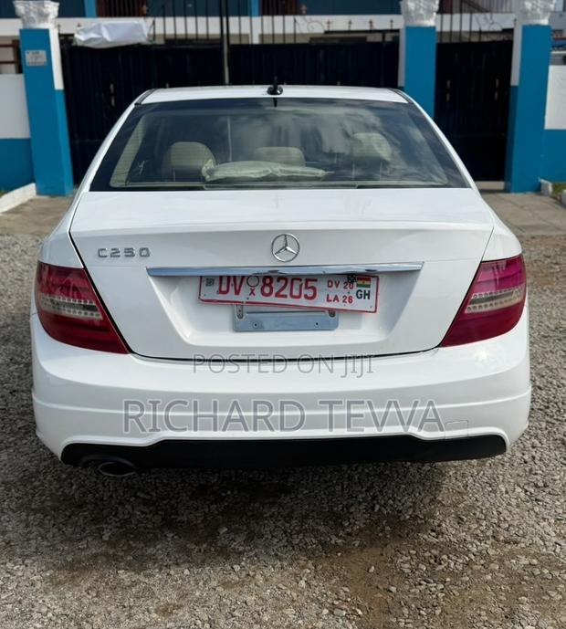 Mercedes-Benz C250 2014 White