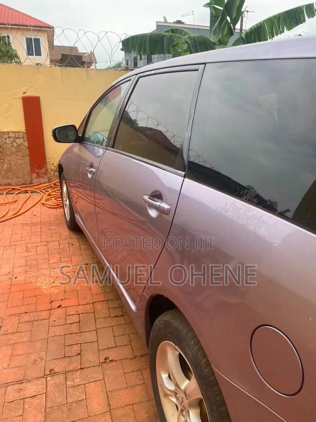 Mitsubishi Grandis 2006 Gray