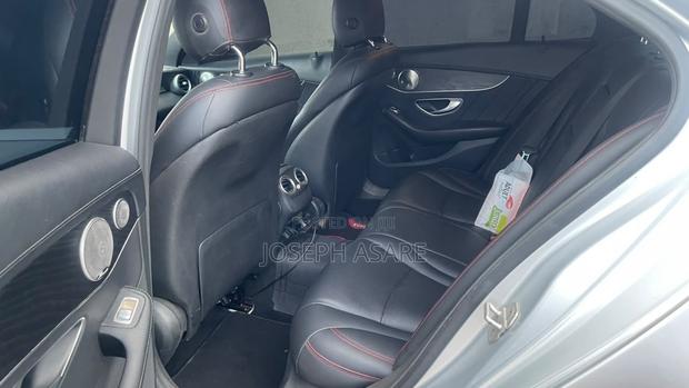 Mercedes-Benz C300 2015 Silver