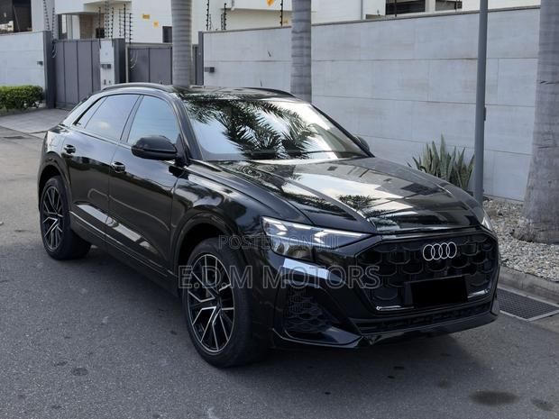 Audi Q8 Premium Plus 2024 Black