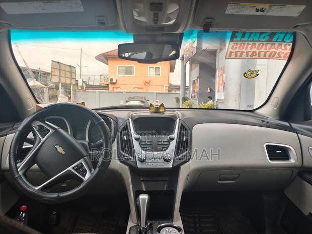 Chevrolet Equinox LS 4dr SUV (2.4L 4cyl 6A) 2015 Off white
