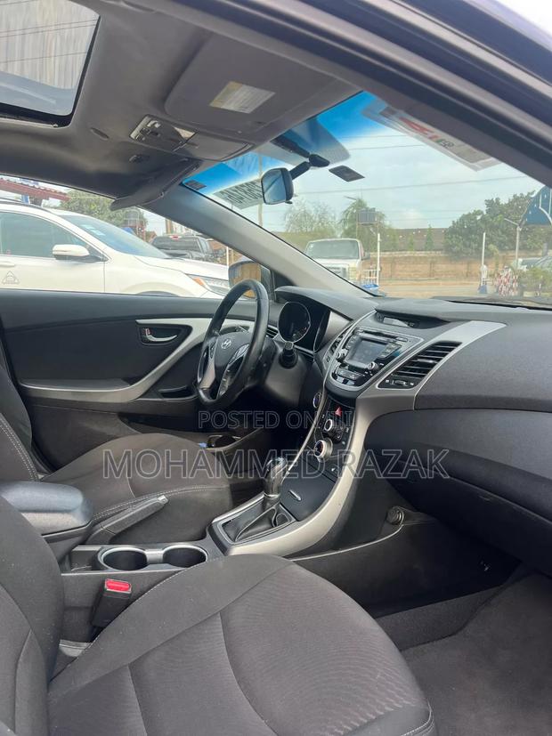 Hyundai Elantra 2016 Black