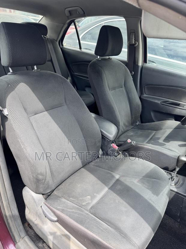 Toyota Yaris Base Sedan 4dr 2010 Brown