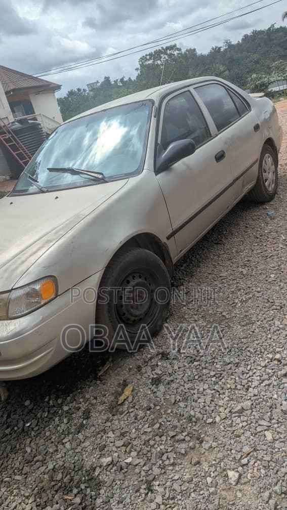 Toyota Corolla Automatic 1999 Gray
