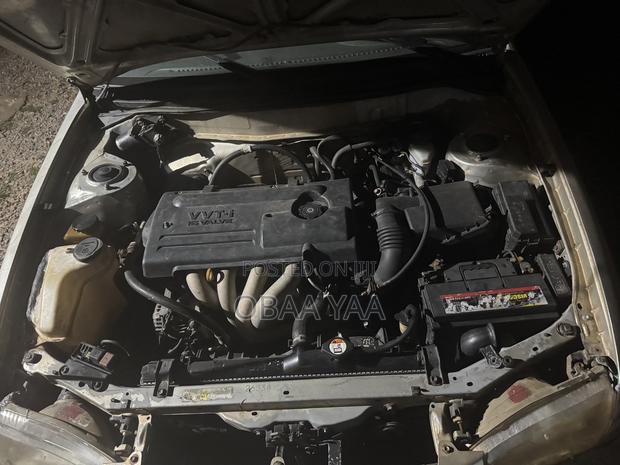 Toyota Corolla Automatic 1999 Gray