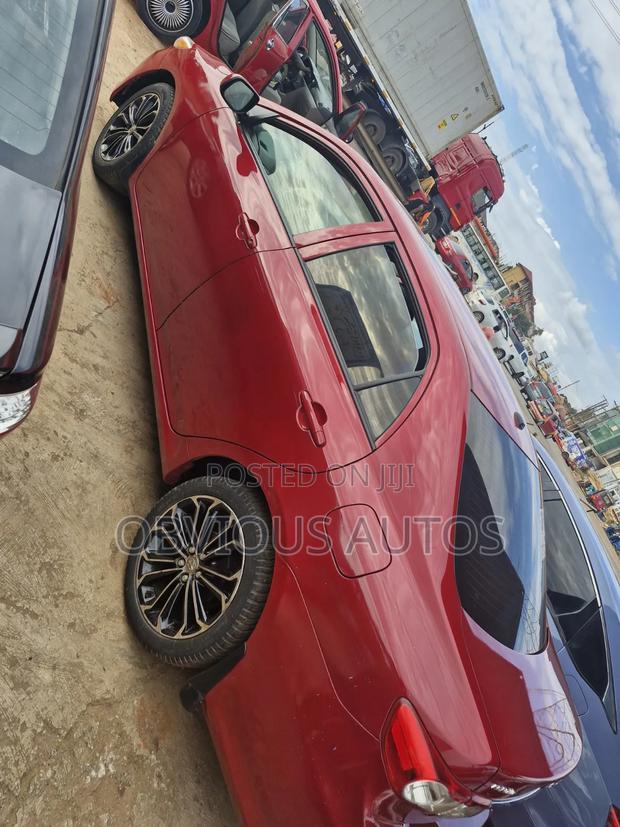 Toyota Corolla 2013 Red