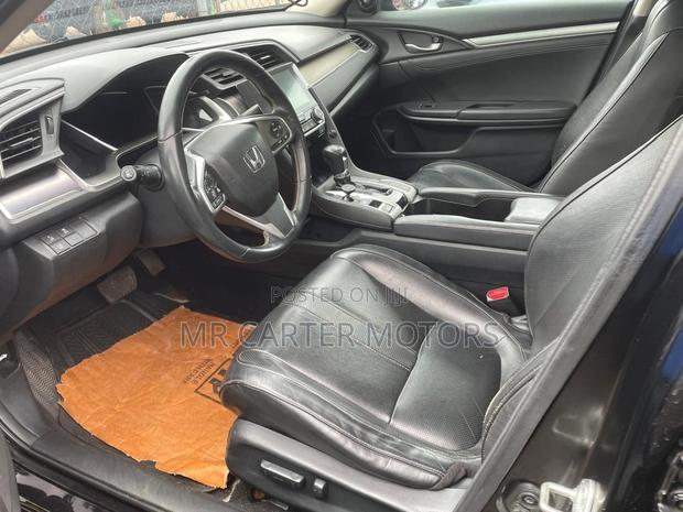 Honda Civic Touring 4dr Sedan (1.5L 4cyl) 2016 Black