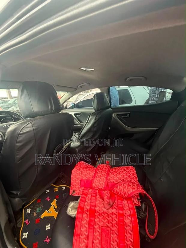 Hyundai Elantra 2013 Black