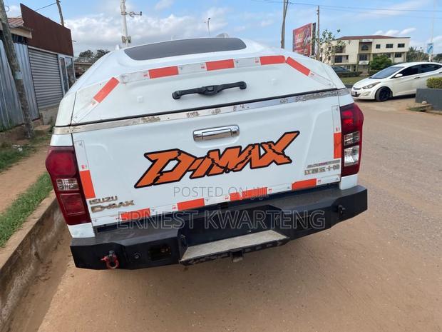 Isuzu D-MAX 2019 White