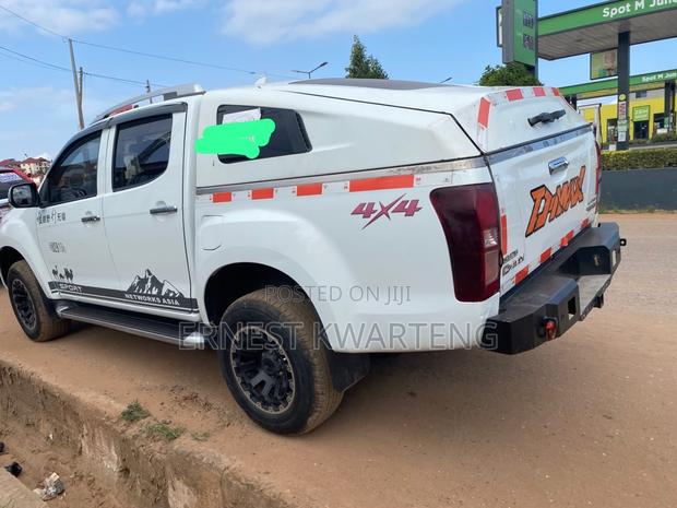 Isuzu D-MAX 2019 White