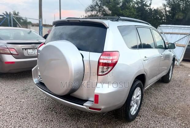 Toyota RAV4 2008 Silver