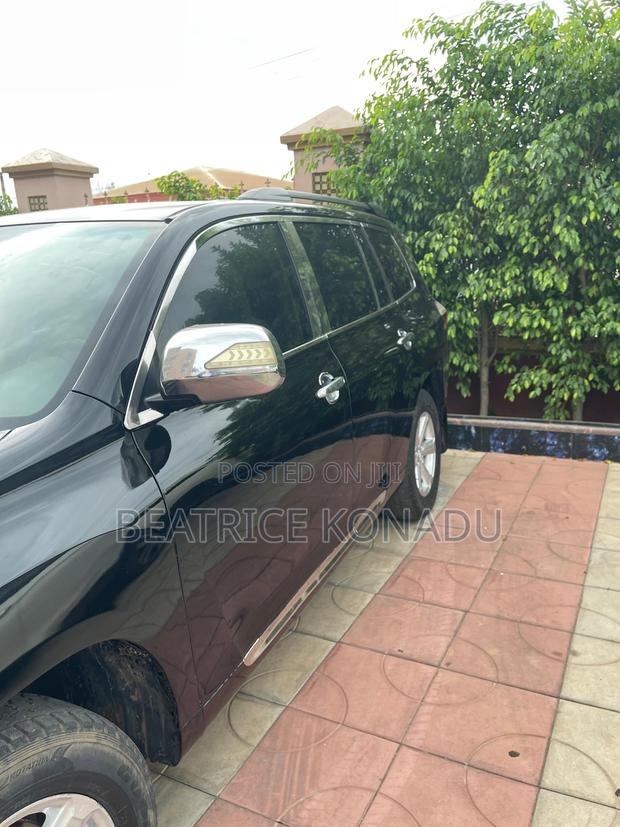 Toyota Highlander Base 2010 Black