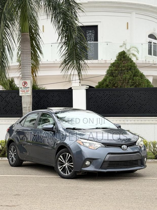 Toyota Corolla LE Premium 4dr Sedan (1.8L 4cyl CVT) 2016 Gray