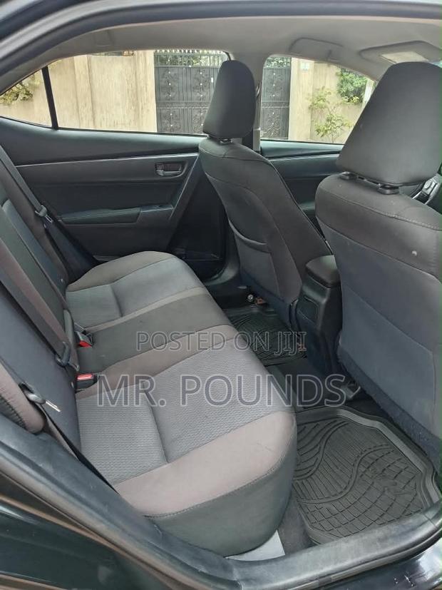 Toyota Corolla 2017 Black