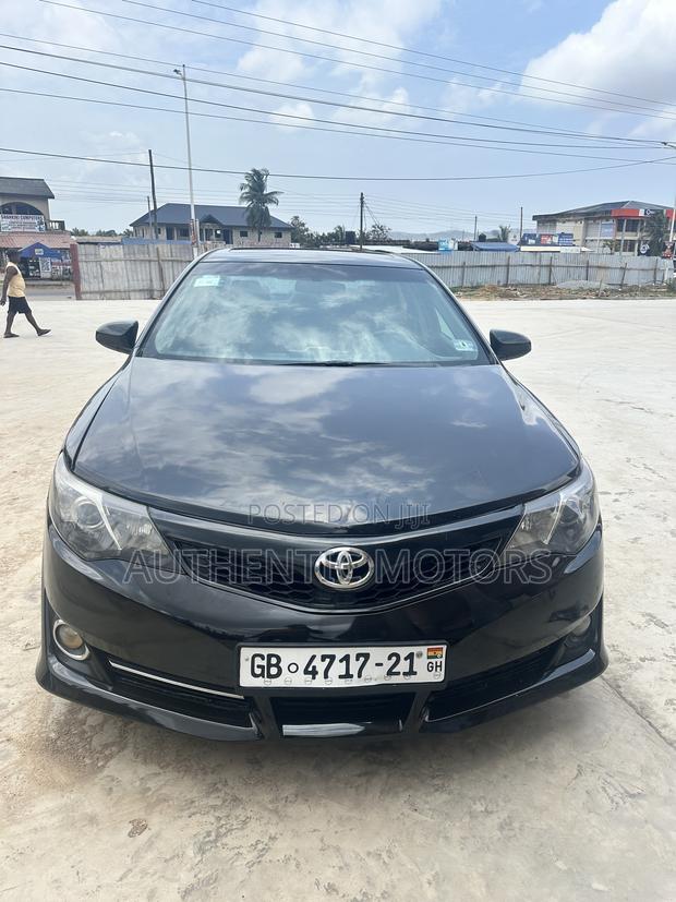 Toyota Camry 2014 Black