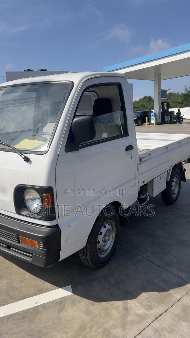 Mitsubishi Minicab Truck 2008 White