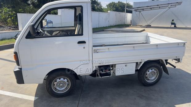 Mitsubishi Minicab Truck 2008 White