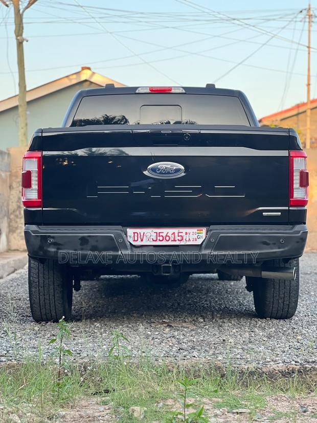 Ford F-150 LARIAT 2023 Black