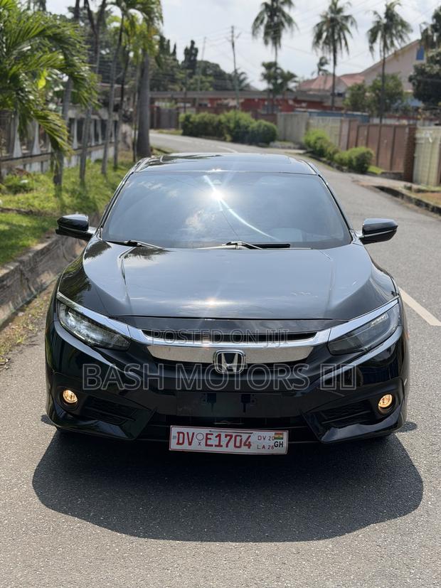 Honda Civic Touring 4dr Sedan (1.5L 4cyl) 2017 Black