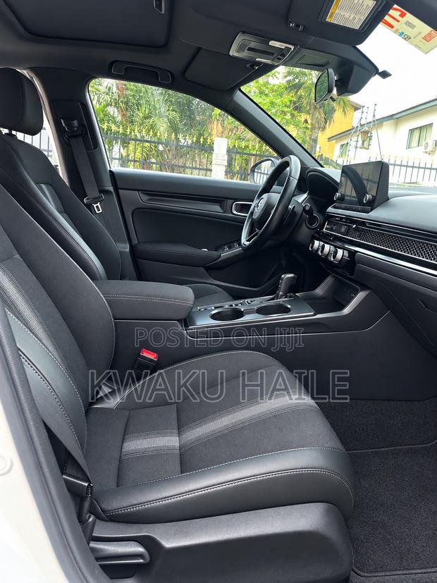 Honda Civic Sport CVT 2024 White
