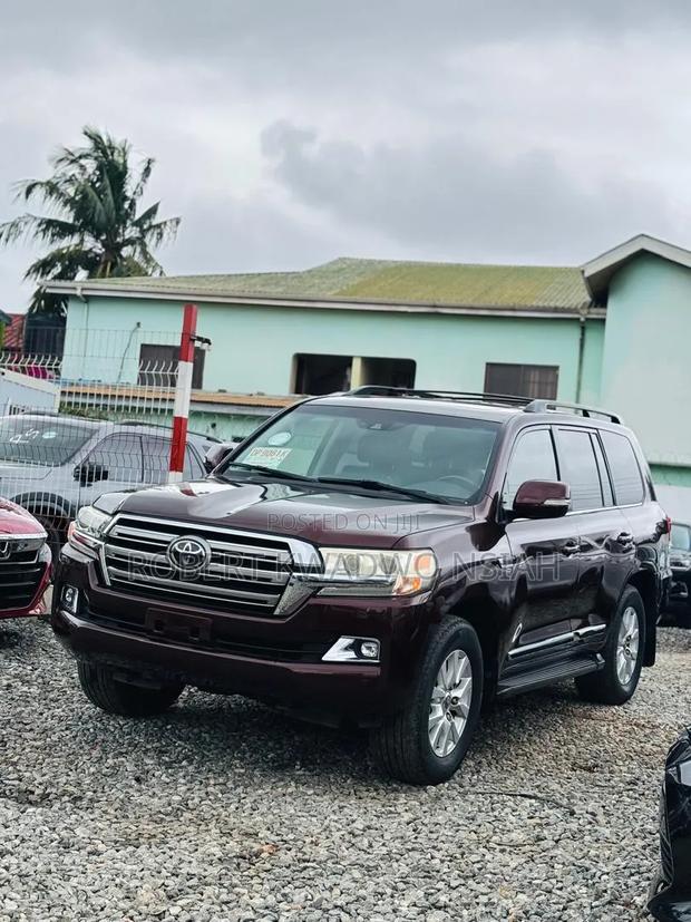 Toyota Land Cruiser 4.5 V8 GXR 2015