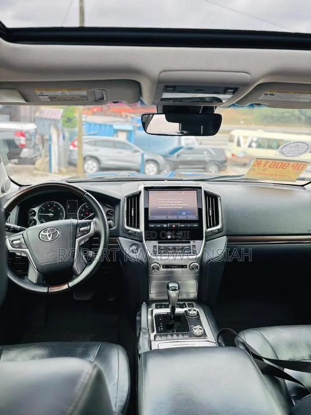 Toyota Land Cruiser 4.5 V8 GXR 2015