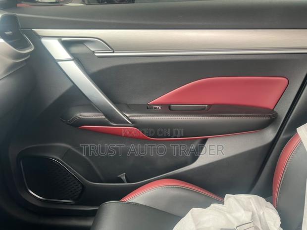 Geely Coolray 1.5 FWD 2021 Red