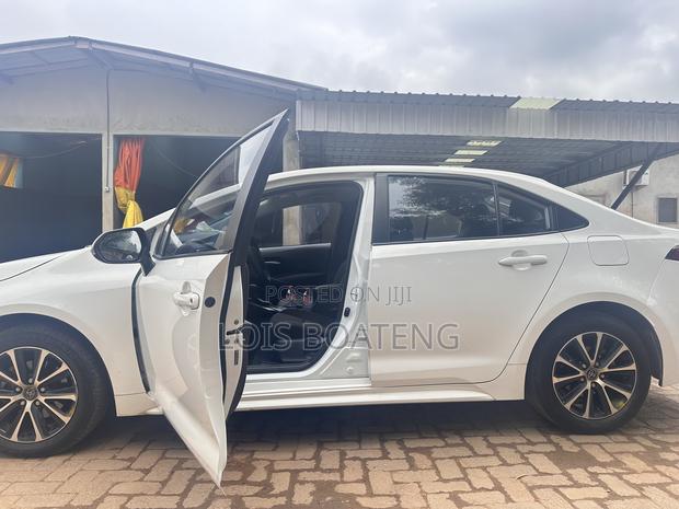 Toyota Levin 2023 White