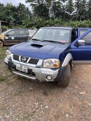 Nissan Hardbody 2010 Blue for sale