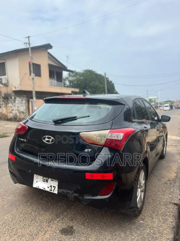 Hyundai Elantra 2012 Black