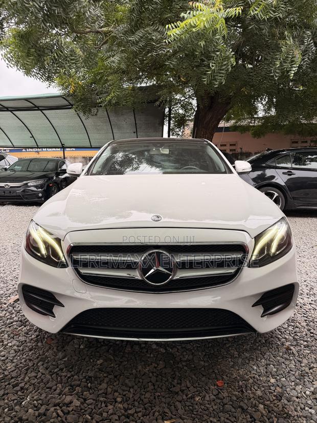 Mercedes-Benz E300 2018 White