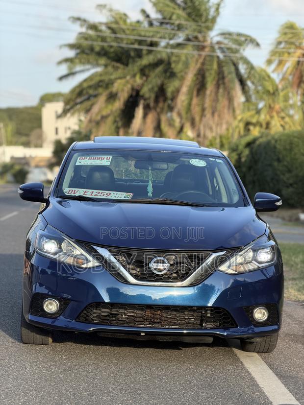 Nissan Sentra SR 2016 Blue