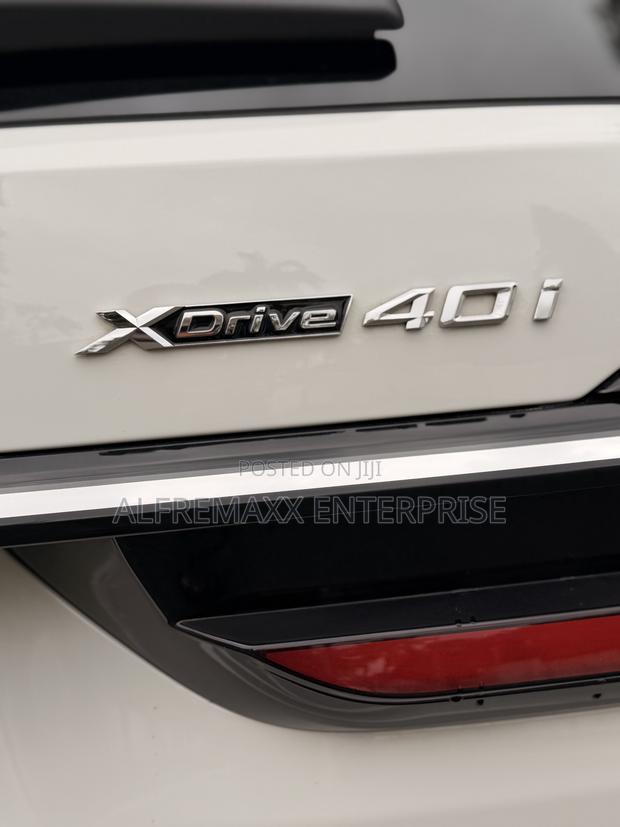 BMW X7 xDrive40i AWD 2026 White