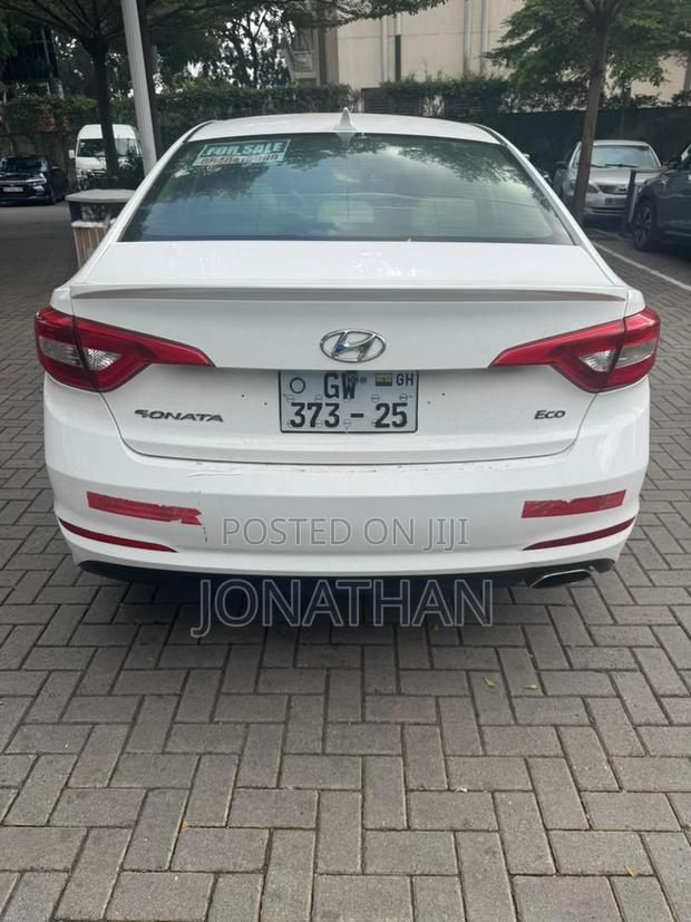 Hyundai Sonata ECO Sedan FWD (1.6L 4cyl 7A) 2016 White