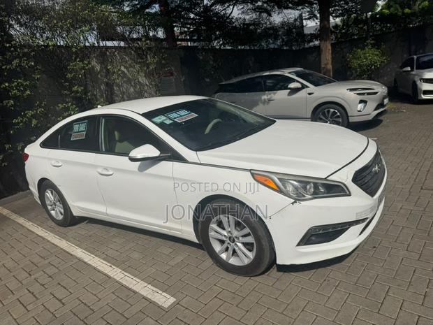 Hyundai Sonata ECO Sedan FWD (1.6L 4cyl 7A) 2016 White