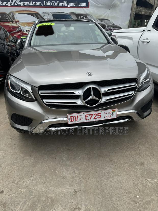 Mercedes-Benz GLC-Class 2019 Gold