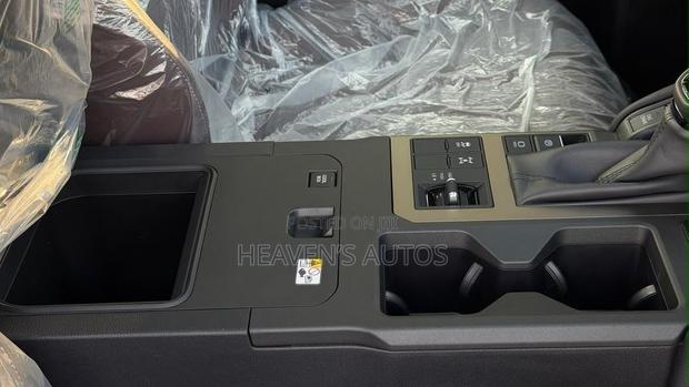 New Toyota Land Cruiser Prado 2025 Black